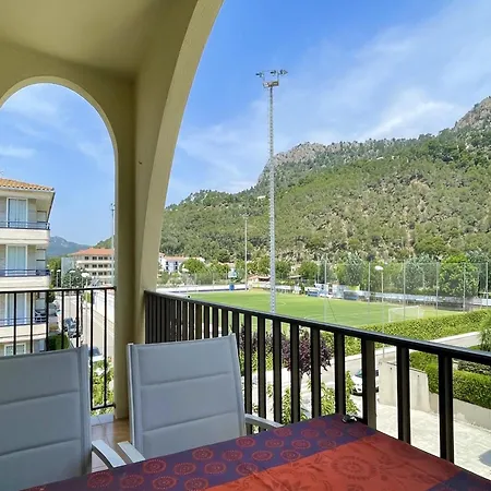 Apartment In Estartit Near Sandy Beaches