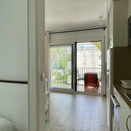 公寓 Apartment In Estartit Near Sandy Beaches *