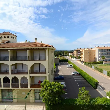 Apartment In Estartit Near Sandy Beaches 公寓 *