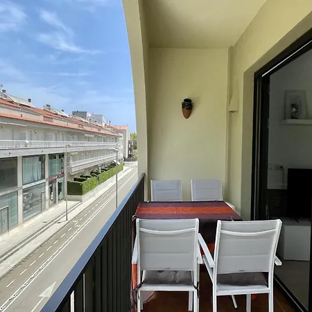 公寓 Apartment In Estartit Near Sandy Beaches *